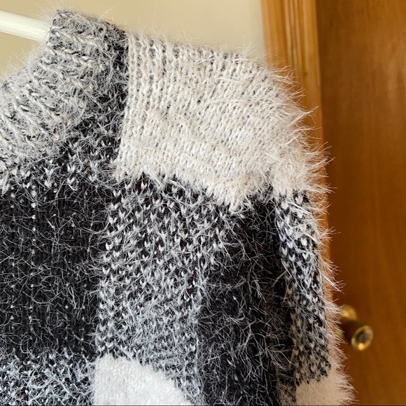 2/$30 || Ricki’s Super Soft Checkered Sweater - Picture 2 of 5